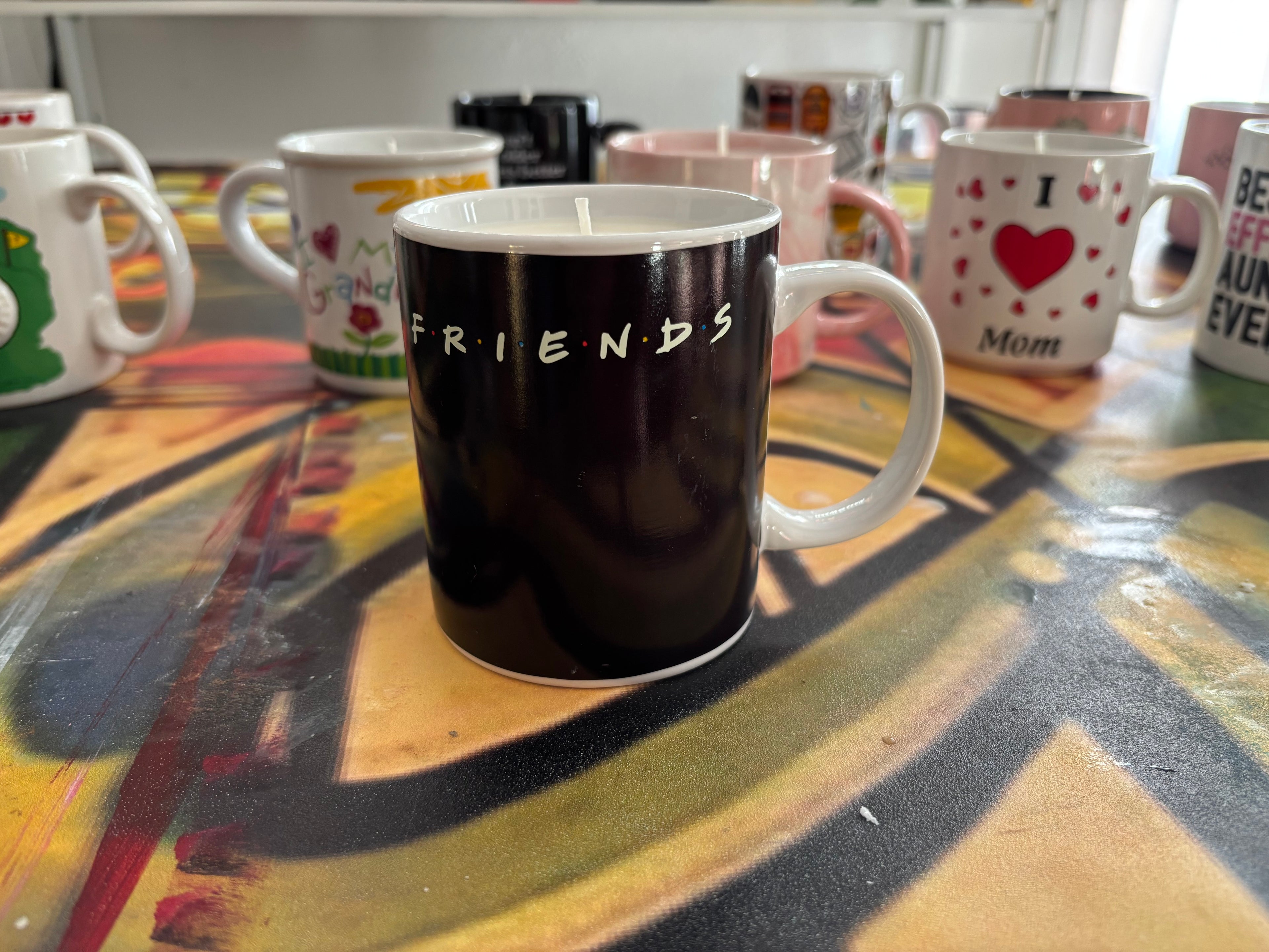 Friends coffee mug candle