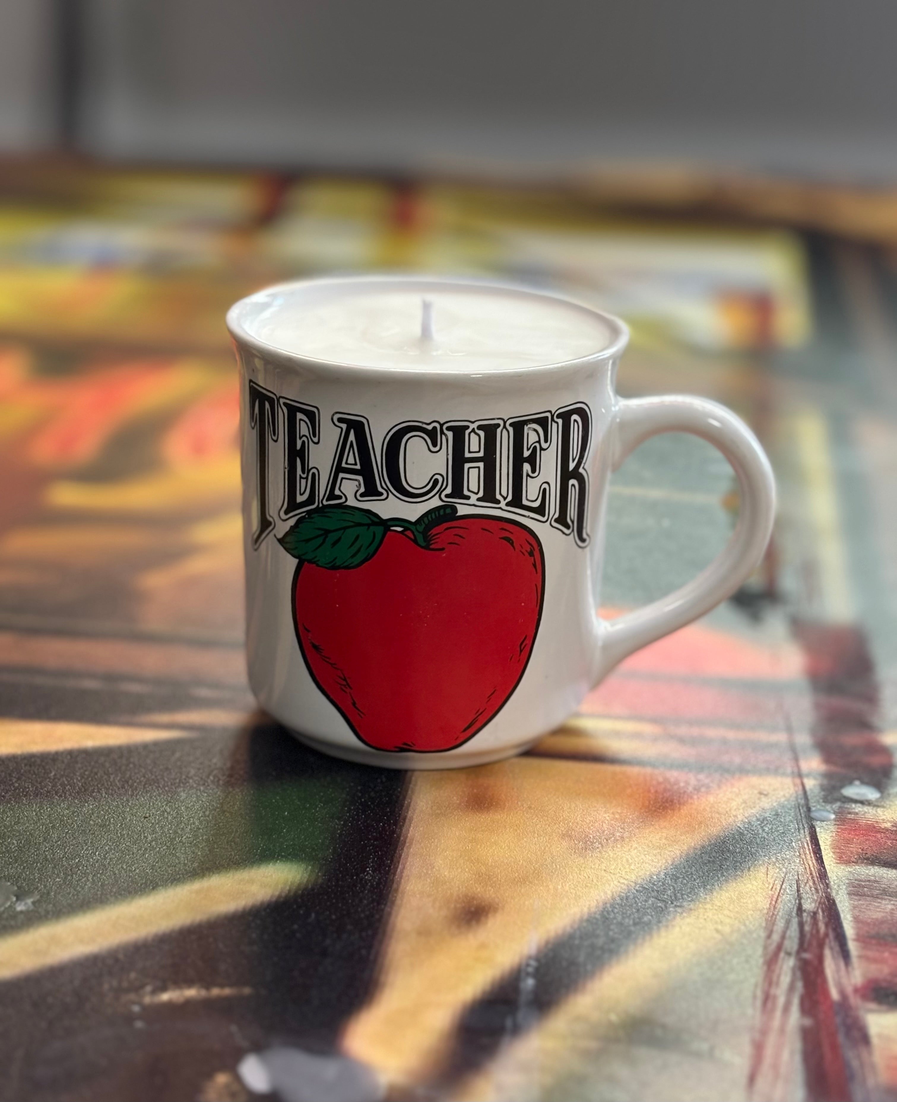 Teacher mug candle
